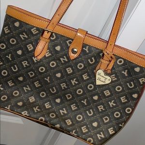 Vintage Dooney & Bourke Logo Tote Bag w/ 💗 Charm